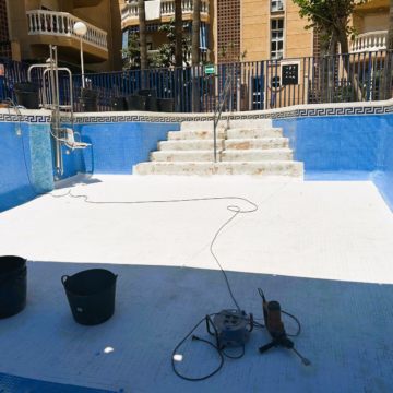 SUSTITUCIÓN DE GRESITE EN PISCINACOMUNITARIA